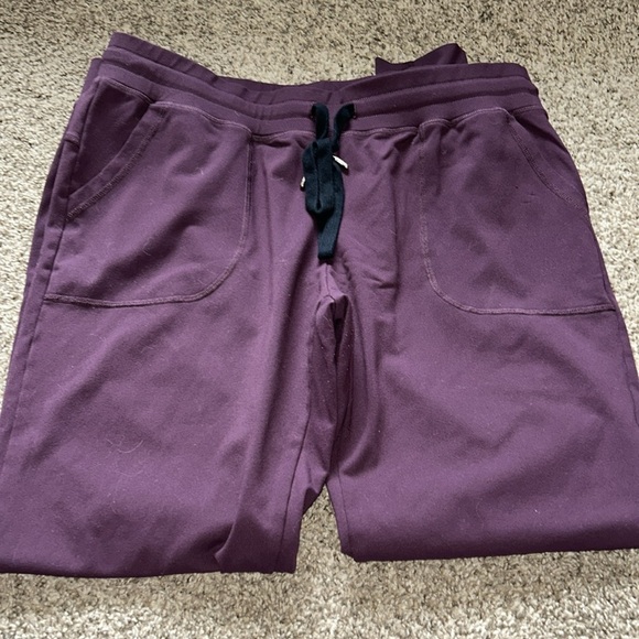 Zyia Purple Joggers - Picture 4 of 6